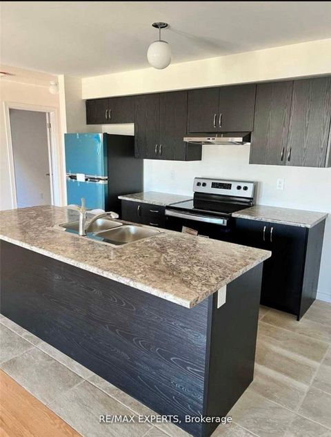 Photo 2 at 33 Bannister Road, Rural Barrie Southeast, Barrie