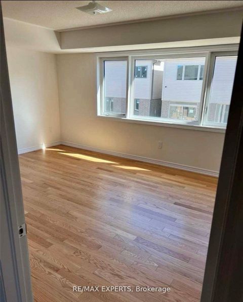 Photo 3 at 33 Bannister Road, Rural Barrie Southeast, Barrie