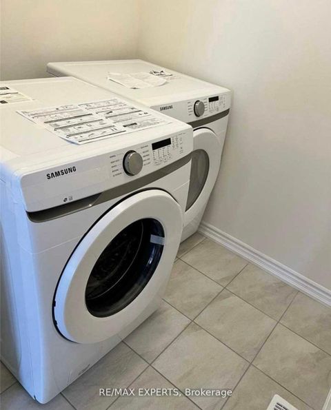 Photo 13 at 33 Bannister Road, Rural Barrie Southeast, Barrie