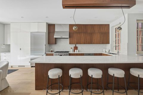 Photo 9 at 94B Admiral Road, Annex, Toronto