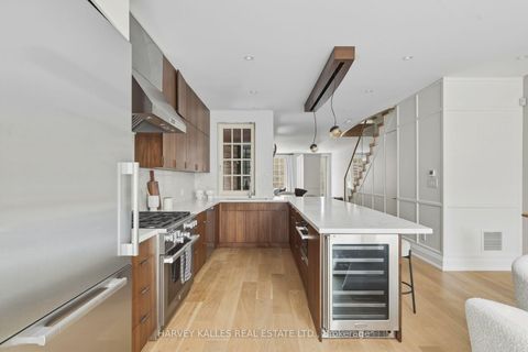 Photo 10 at 94B Admiral Road, Annex, Toronto