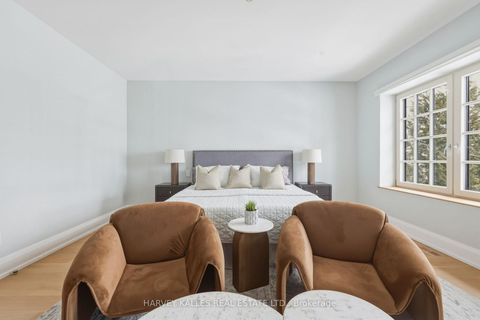 Photo 23 at 94B Admiral Road, Annex, Toronto