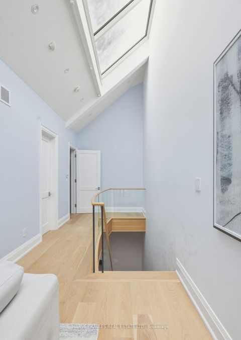 Photo 24 at 94B Admiral Road, Annex, Toronto