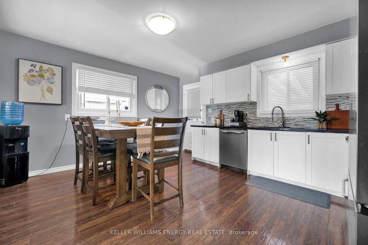 Photo 8 at 199 Barkley Crescent, Vanier, Oshawa