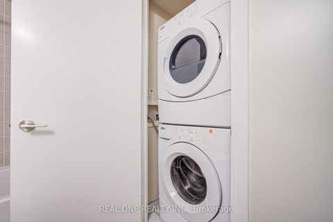 Photo 11 at 1008 - 151 Village Green Square, Malvern West, Toronto