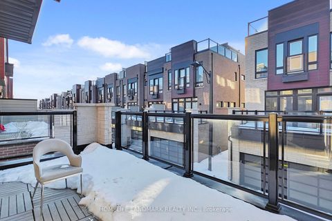 Photo 46 at 20 Credit Lane, Jefferson, Richmond Hill