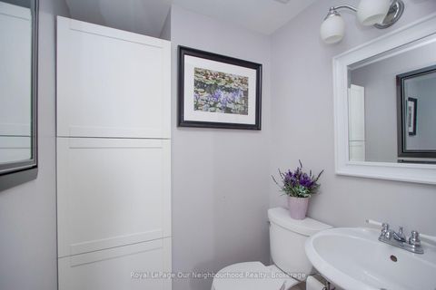 Photo 17 at 702 - 80 Athol Street E, Central, Oshawa