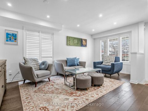 Photo 4 at 35 Arundel Drive W, Vellore Village, Vaughan