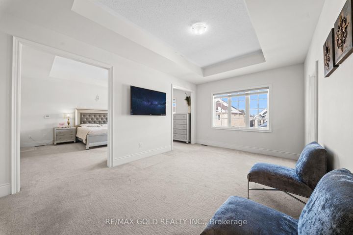 Photo 22 at 8 Markey Court, Toronto Gore Rural Estate, Brampton