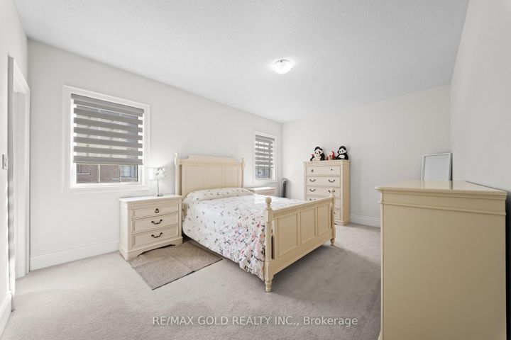 Photo 28 at 8 Markey Court, Toronto Gore Rural Estate, Brampton