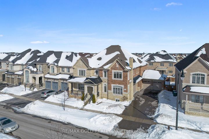 Photo 41 at 8 Markey Court, Toronto Gore Rural Estate, Brampton