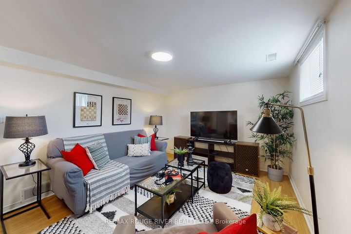 Photo 10 at 116 Lord Roberts Drive, Eglinton East, Toronto