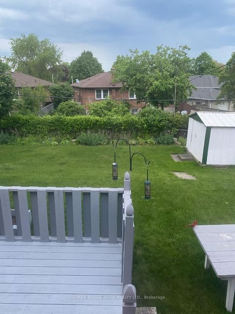 Photo 17 at 116 Lord Roberts Drive, Eglinton East, Toronto