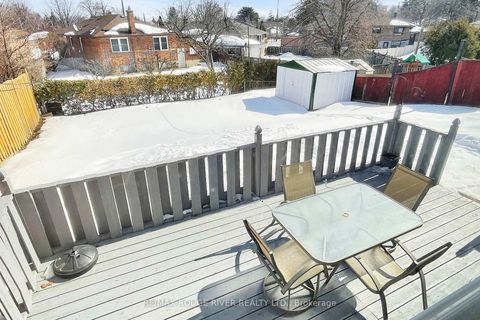 Photo 18 at 116 Lord Roberts Drive, Eglinton East, Toronto