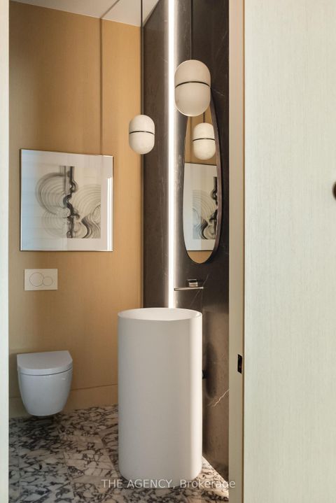 Photo 9 at 126 Sherwood Avenue, Mount Pleasant East, Toronto