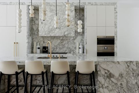 Photo 11 at 126 Sherwood Avenue, Mount Pleasant East, Toronto