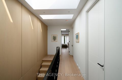 Photo 18 at 126 Sherwood Avenue, Mount Pleasant East, Toronto