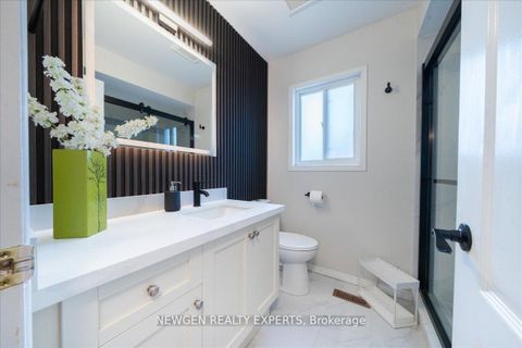 Photo 16 at 35 Rivendell Trail, Rouge E11, Toronto