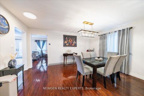 Photo 34 at 35 Rivendell Trail, Rouge E11, Toronto