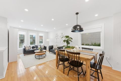 Photo 17 at 27 Treasure Road, Vellore Village, Vaughan