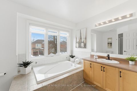 Photo 36 at 27 Treasure Road, Vellore Village, Vaughan