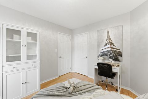 Photo 39 at 27 Treasure Road, Vellore Village, Vaughan