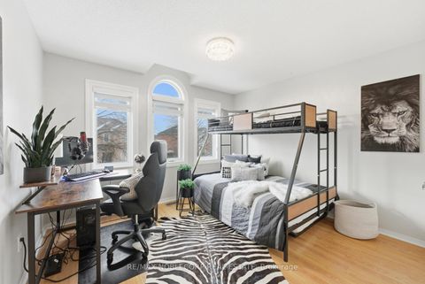 Photo 40 at 27 Treasure Road, Vellore Village, Vaughan