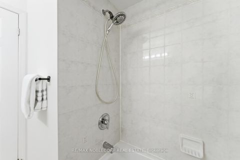 Photo 42 at 27 Treasure Road, Vellore Village, Vaughan