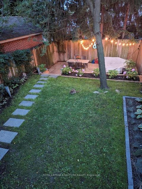 Photo 31 at 34 Alberta Avenue, Wychwood, Toronto