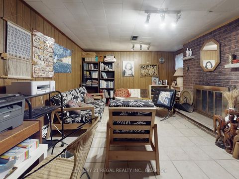 Photo 22 at 20 West Hill Drive, West Hill, Toronto