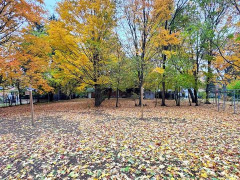 Photo 32 at 20 West Hill Drive, West Hill, Toronto