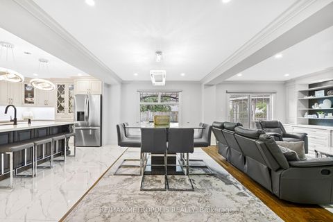 Photo 12 at 914 Sproule Crescent, Pinecrest, Oshawa