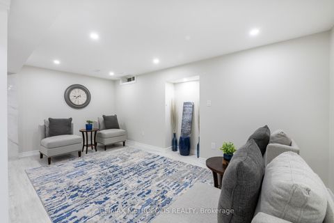 Photo 38 at 914 Sproule Crescent, Pinecrest, Oshawa