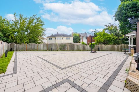 Photo 48 at 914 Sproule Crescent, Pinecrest, Oshawa