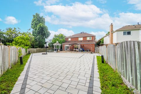 Photo 49 at 914 Sproule Crescent, Pinecrest, Oshawa