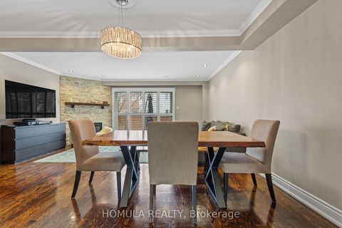 Photo 7 at 5 - 211 Woodbridge Avenue, West Woodbridge, Vaughan