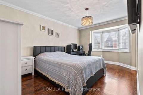 Photo 21 at 5 - 211 Woodbridge Avenue, West Woodbridge, Vaughan