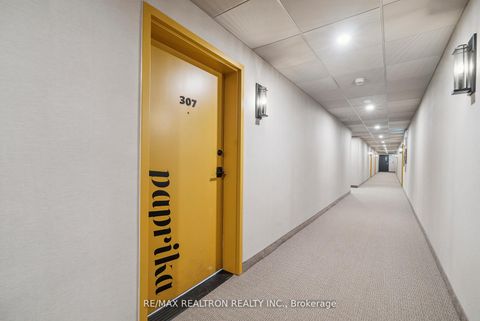 Photo 9 at 307 - 8 Culinary Lane, Rural Barrie Southeast, Barrie