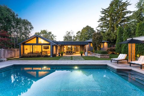 Photo 4 at 49 Norman Drive, King City, King