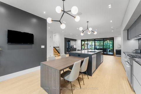 Photo 15 at 49 Norman Drive, King City, King