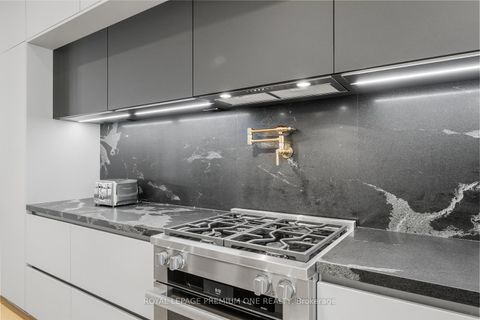 Photo 17 at 49 Norman Drive, King City, King