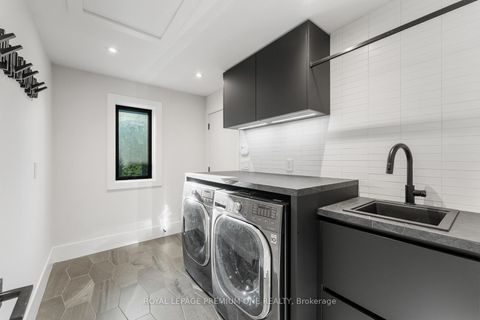 Photo 26 at 49 Norman Drive, King City, King