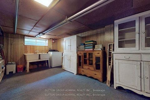 Photo 19 at 1 Valleyview Gardens, Lambton Baby Point, Toronto