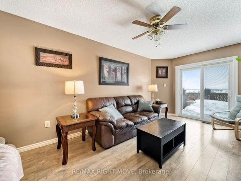 Photo 11 at 42 Sundew Drive, Holly, Barrie