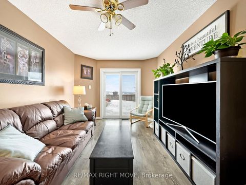 Photo 12 at 42 Sundew Drive, Holly, Barrie