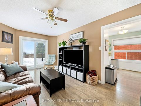 Photo 13 at 42 Sundew Drive, Holly, Barrie