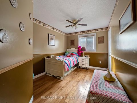 Photo 24 at 42 Sundew Drive, Holly, Barrie