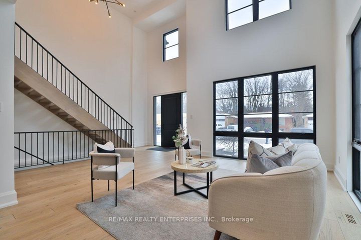 Photo 4 at 1579 Trotwood Avenue, Mineola, Mississauga