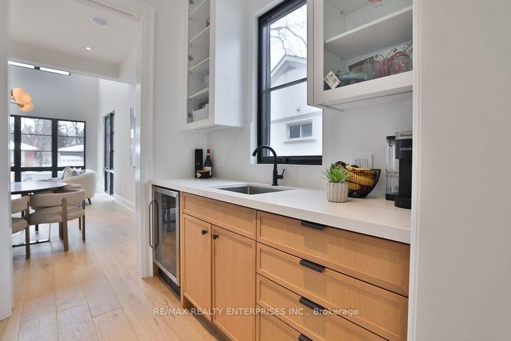 Photo 7 at 1579 Trotwood Avenue, Mineola, Mississauga