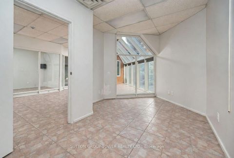 Photo 10 at 6 Collinsgrove Road, West Hill, Toronto